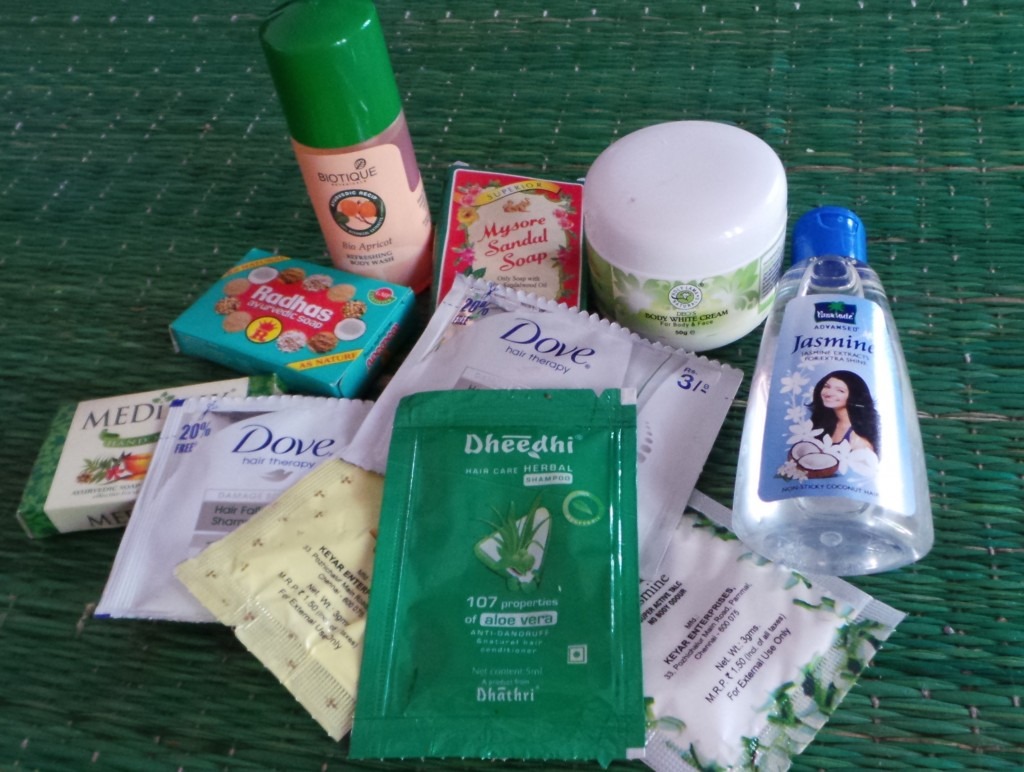 Echantillon des produits cométiques Indiens